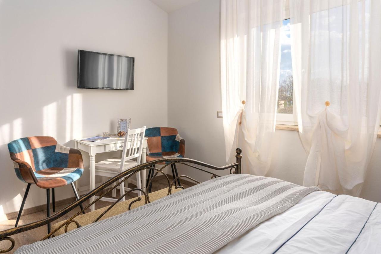 Rooms Karolina Funtana Eksteriør billede